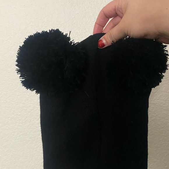 Mickey Mouse beanie hat - Picture 2 of 3